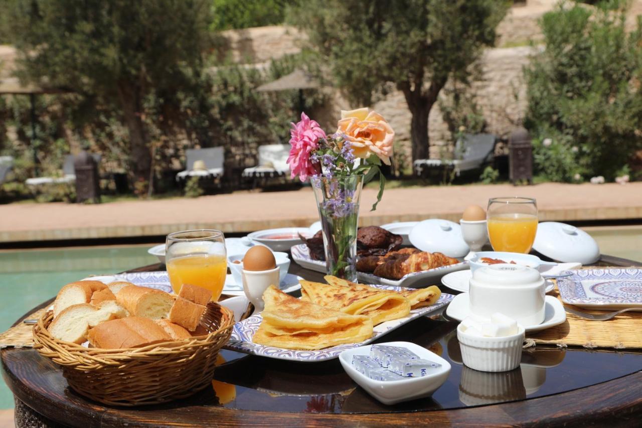 Jolies Chambres D'Hote Au Riad Dharma Szavíra Kültér fotó