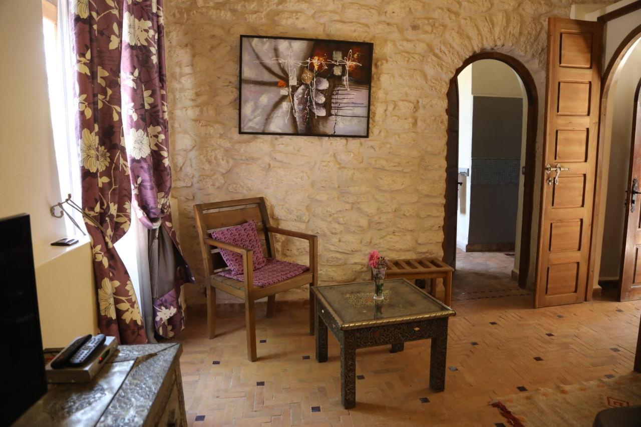 Jolies Chambres D'Hote Au Riad Dharma Szavíra Kültér fotó